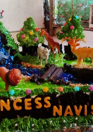 A picture of Blackforest jungle theme cake.