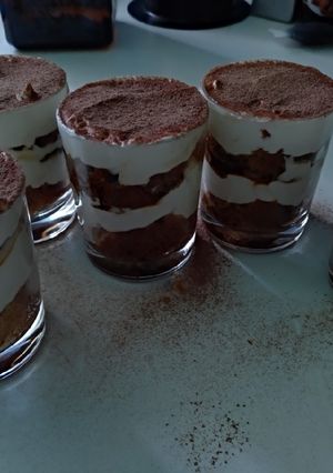 Una foto de Tiramisú facilísimo y sin huevo