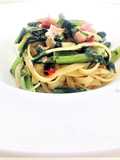 Linguine rigate con catalogna e prosciutto cotto