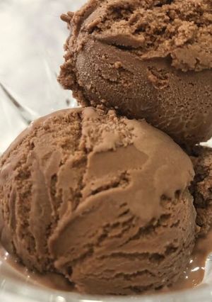 A picture of Homemade Chocolate Ice Cream.