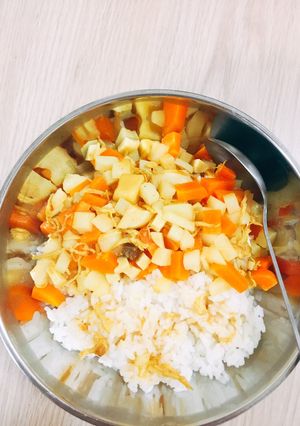 Hình của món Cơm cà ri thịt gà 🤤.