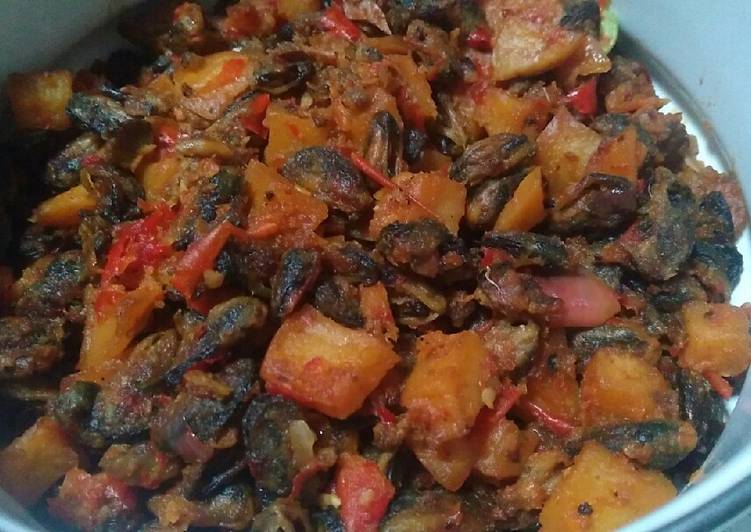 Resep Sambal goreng kerang kentang yang Bikin Ngiler