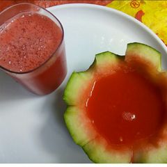 A picture of Watermelon and pomegranate juice.
