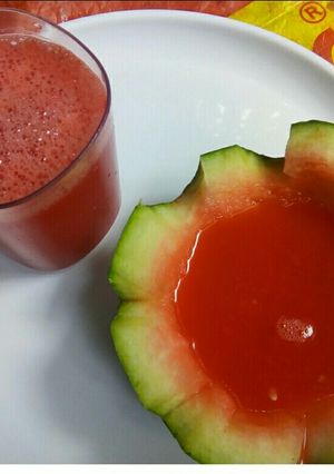 A picture of Watermelon and pomegranate juice.