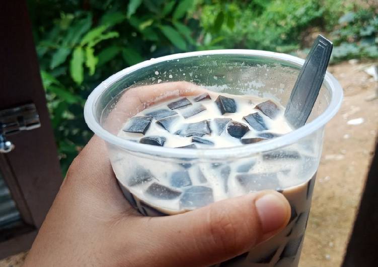Cara Musim Gugur saat makan malamEs capcin (Capucino Cincau)