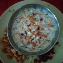 A picture of सेविया खीर.