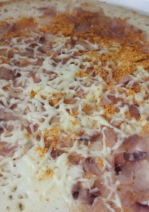 சீஸ் ஆனியன் பொடி தோசை (Cheese Onion Podi Dosai Recipe in tamil) செய்முறை முக்கிய புகைப்படம்