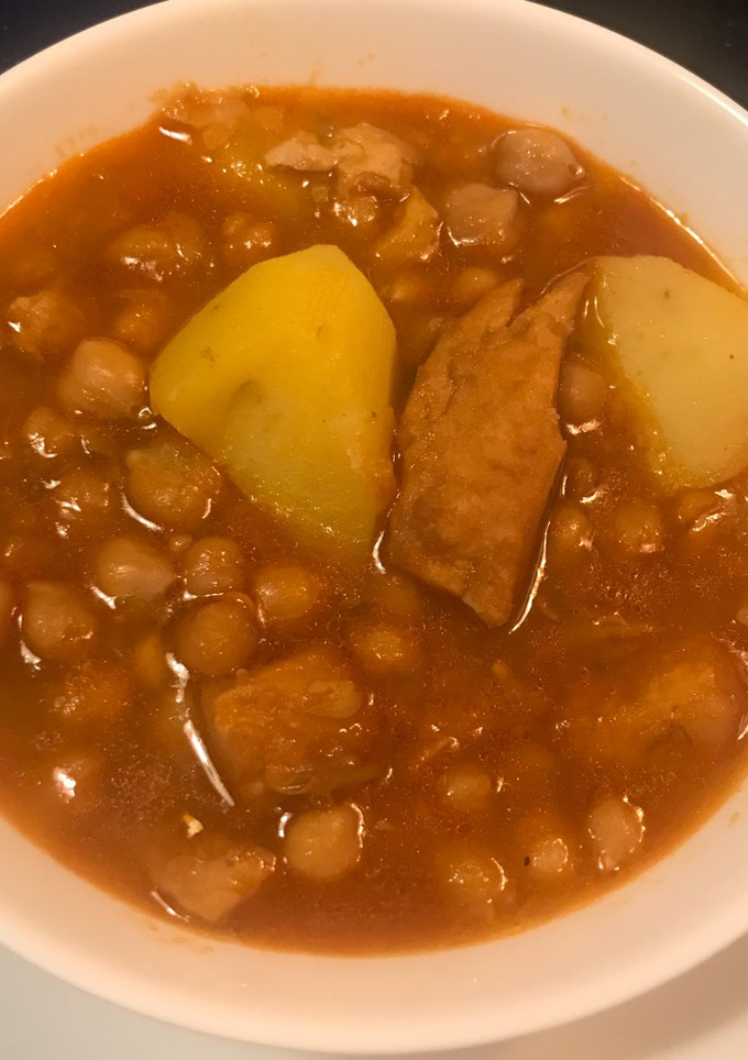 Una foto de Garbanzos con Bacalao