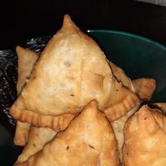 A picture of Chinese Samosay.