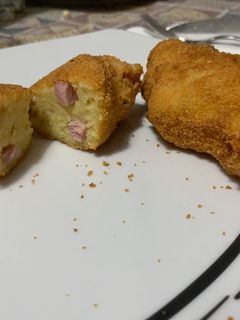 Foto di Panzerotti con mozzarella e prosciutto