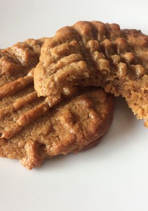 Φωτογραφία της συνταγής Yummy, chewy cookies με φυστικοβούτυρο