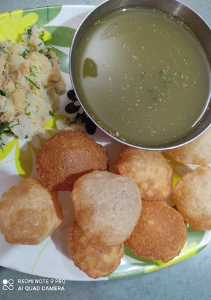 A picture of Pudina pani for pani puri.