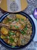 Ragoût en mijoté poulet / fève vert / artichaut et pomme de terre