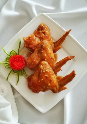 Hình của món Cánh gà rôti.