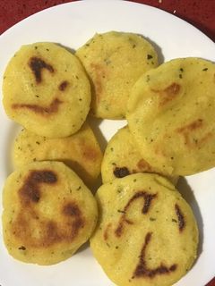 Una foto de Arepas de maíz especiadas