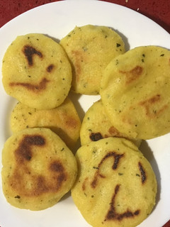 Una foto de Arepas de maíz especiadas