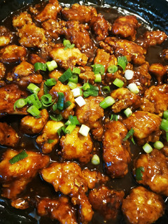 A picture of Crispy, Sticky Chicken.