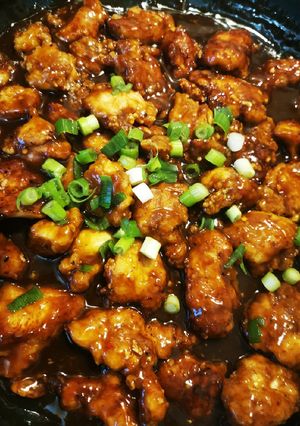 A picture of Crispy, Sticky Chicken.