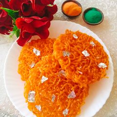 A picture of Sindhi special sweet Gheeyar 😋😋.