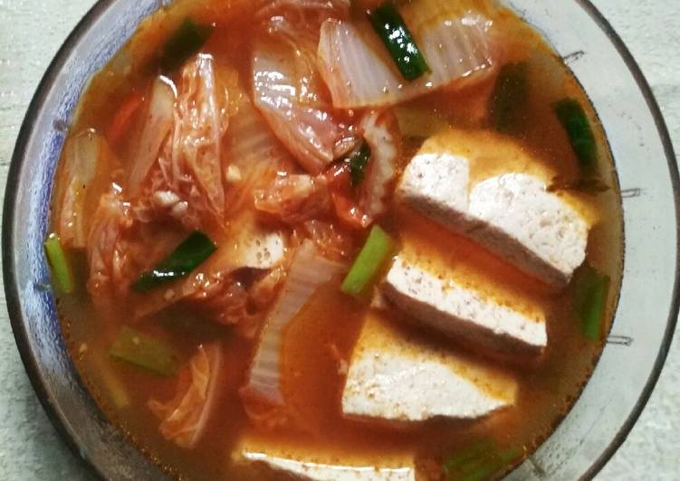 Sup Tahu sederhana (edisi kangen kimchi jiggae)