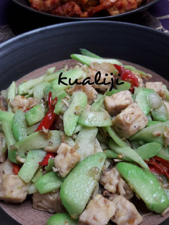 Foto resep Tumis Labu Siam Teri Tempe