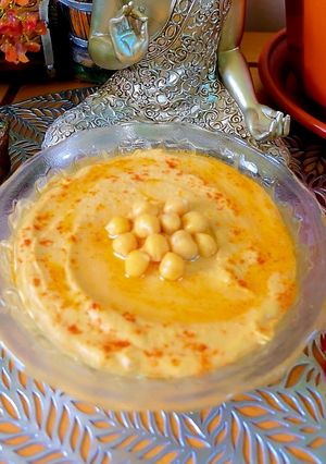 A picture of Peri Peri Humus.