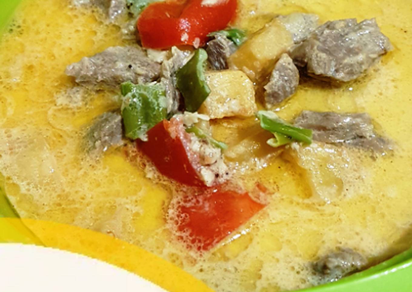 Soto betawi kuah susu dan santan