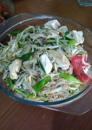 Foto resep Tumis toge tahu putih