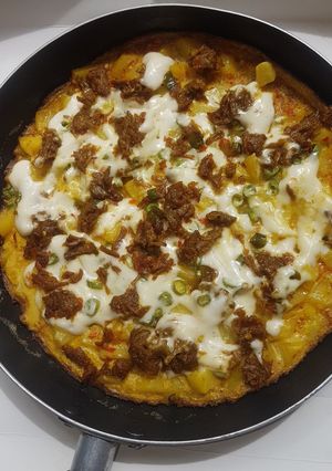 A picture of Potato omelette pizza.
