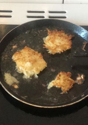 A picture of Hash browns.