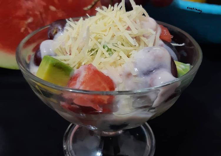 Anti Ribet, Memasak Salad Buah No Mayo Bahan Sederhana