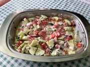 Une photo de concombre crème