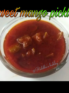 કેરી નું ઇન્સ્ટન્ટ અથાણું (Keri Instant Athanu Recipe In Gujarati) રેસીપી મુખ્ય ફોટો