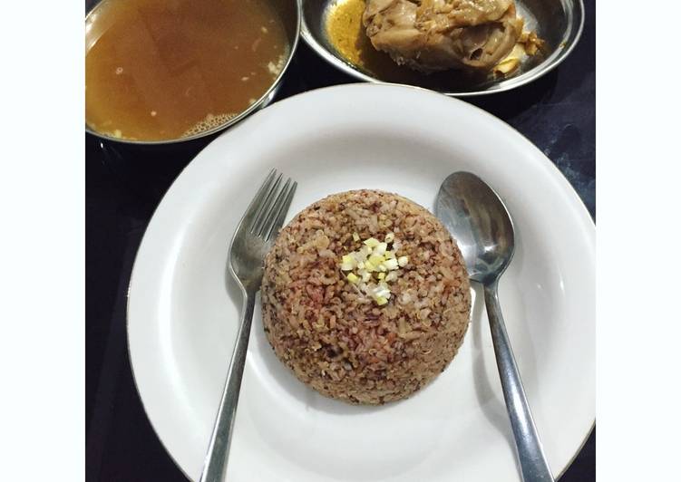 Quinoa + Organic red rice with chicken breast