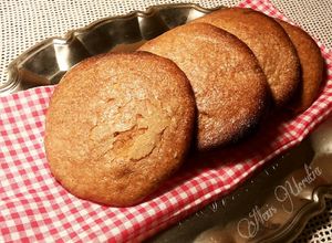 Una foto de Tortas de aceite con matalahuva