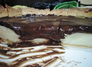 Una foto de Pie de limón con ganache de chocolate