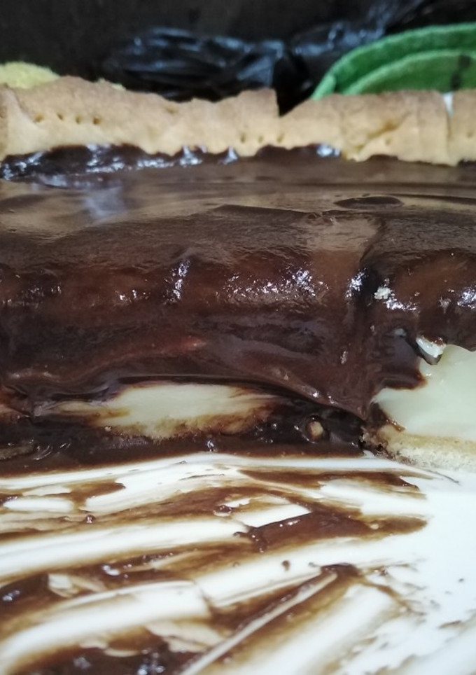 Una foto de Pie de limón con ganache de chocolate