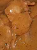 Pollo en salsa de limón y pimentón dulce