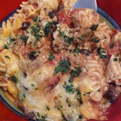 A picture of Queso Taco Pasta Bake.