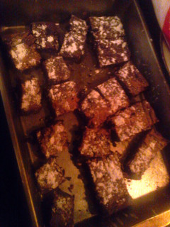 A picture of cookie barz made w/cake mix.