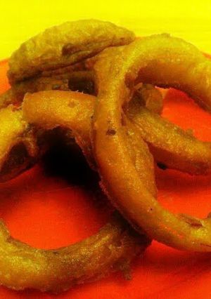 A picture of Beer Batter Onion Rings.