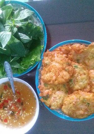 Hình của món Tôm chiên bột cho ngày mưa.
