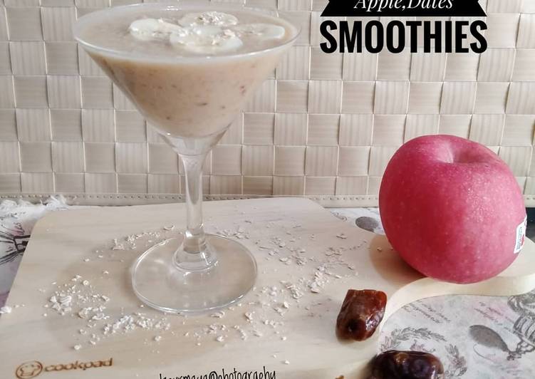 Banana, Apple dates smoothies