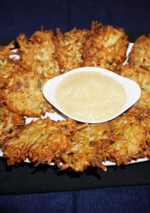A picture of Potato fritters latkes.