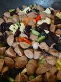 Tumis Bakso Kembang Kol Jamur Buncis