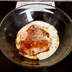 Apple Cider Poached Pear 😘 A picture of Apple Cider Poached Pear 😘.