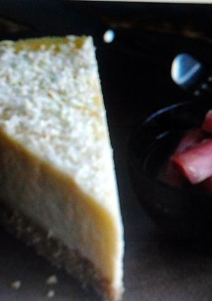 A picture of White chocolate cheesecake.