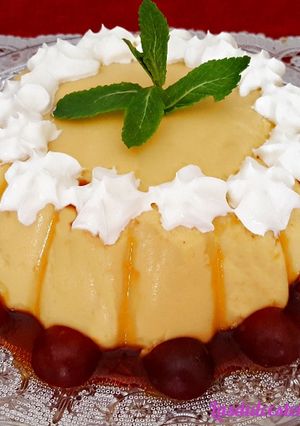 Una foto de Flan de melocotón y nata sin Horno