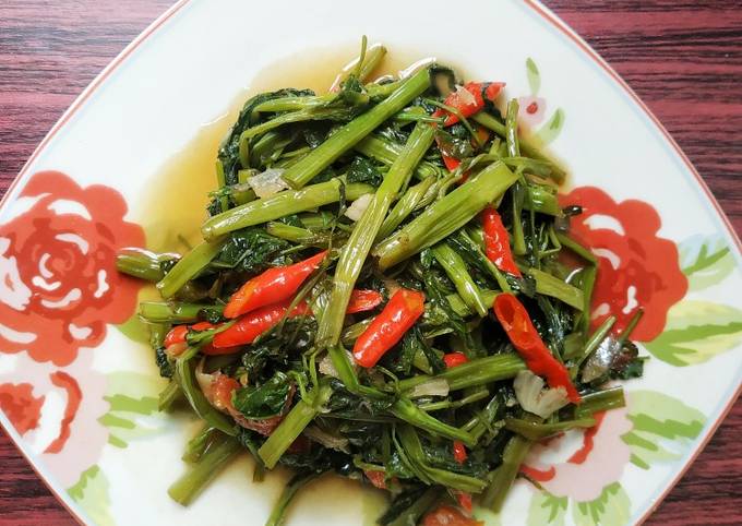 Mudah Banget Memasak Resep Cah Kangkung