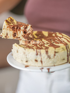 Una foto de Cheesecake stracciatella al micro